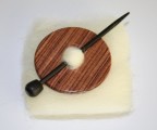 K6 Rund broche &aelig;deltr&aelig;