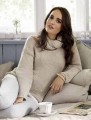 Bluse og t&oslash;rkl&aelig;de - i strikkemagasin