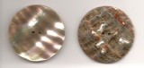 K55 Perlemorsknap 42 mm i diameter